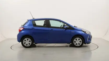 Usata Toyota Yaris Hybrid Business Edition 101 CV (74 kW) 2020 Utilitaria