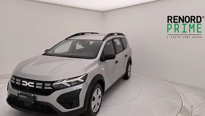 Usata Dacia Jogger Essentiel 101 CV (74 kW) 2023 Bianco Monovolume