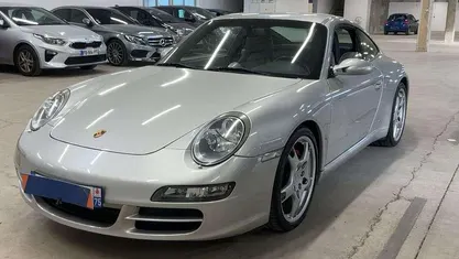 Usata Porsche 911 Carrera S 355 CV (261 kW) 2004 Argento Coupé