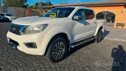 Usata Nissan Navara N-Connecta 190 CV (139 kW) 2017 Bianco Pick-up
