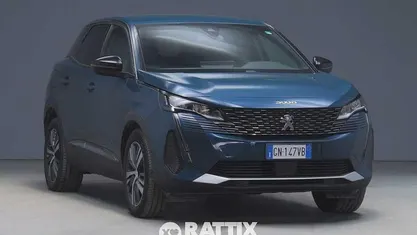 Usata 2023 Peugeot 3008 Allure SUV | 23.263 € (Buon prezzo)