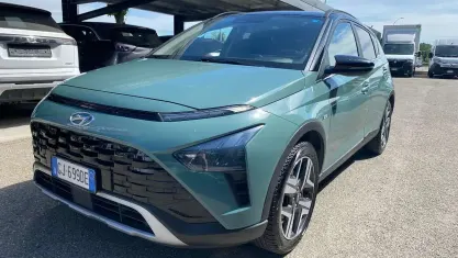 Gebraucht Hyundai Bayon 101 PS (74 kW) 2022 Grau SUV