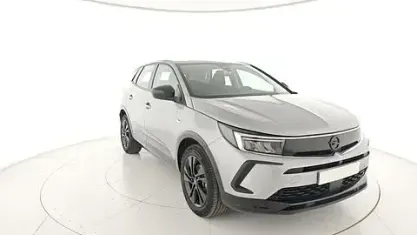 Usata Opel Grandland X 131 CV (96 kW) 2024 Grigio SUV