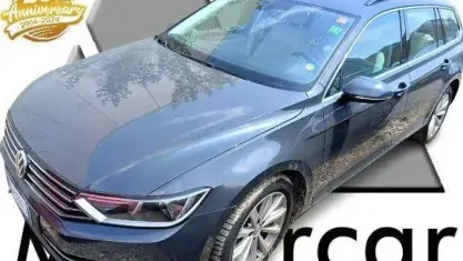 Usata VW Passat Business 120 CV (88 kW) 2018 Grigio Station wagon