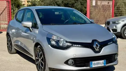 Usata Renault Clio IV Life 75 CV (55 kW) 2017 Grigio Berlina