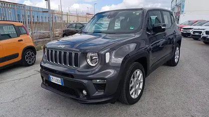 Begagnad Jeep Renegade Longitude 131 HK (96 kW) 2022 SUV