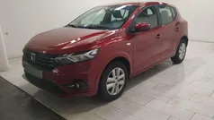 Rosso Usata 2021 Dacia Sandero Comfort Due volumi | 13.990 € (Buon prezzo)