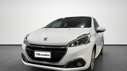Begagnad Peugeot 208 Active 83 HK (61 kW) 2019 Vit Halvkombi