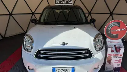 Usata Mini Cooper Countryman Business 111 CV (81 kW) 2014 Bianco SUV