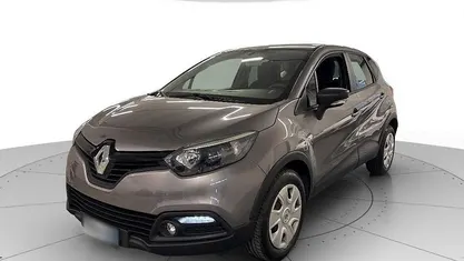 Usata 2015 Renault Captur Intens SUV | 8900 € (Buon prezzo)