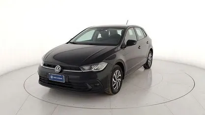 Usata VW Polo Life 95 CV (69 kW) 2023 Nero Utilitaria