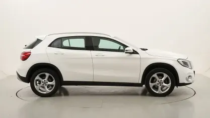 Usata Mercedes GLA180 109 CV (80 kW) 2018 SUV