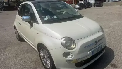 Usata Fiat 500 Lounge 69 CV (50 kW) 2008 Bianco Utilitaria
