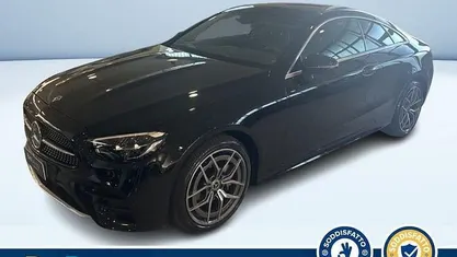 Usata Mercedes E220 Premium 194 CV (142 kW) 2021 Coupé