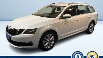 Bianco pastello Usata 2020 Skoda Octavia G-TEC Style Station wagon | 14.400 € (Ottimo prezzo)