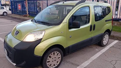 Usata Peugeot Bipper 75 CV (55 kW) 2011 Verde Monovolume