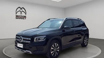 Usata Mercedes GLB200 Business 150 CV (110 kW) 2022 Nero / black SUV