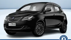Nero metallizzato Nuova 2024 Lancia Ypsilon Due volumi | 18.400 € (Cara)