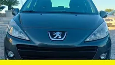 Grigio Usata 2011 Peugeot 207 Access Tre volumi | 4500 € (Buon prezzo)