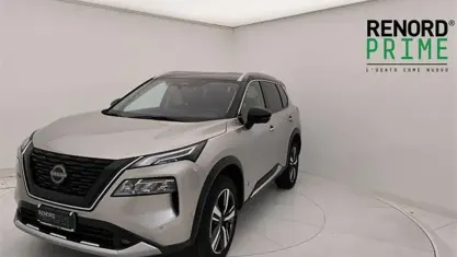 Usata Nissan X-Trail Tekna 213 CV (156 kW) 2023 Oro SUV