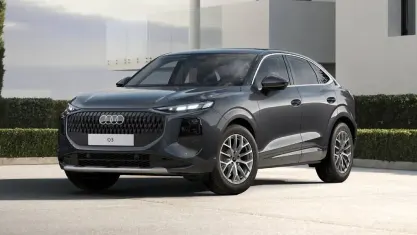 Nuova Audi Q3 Sportback Advanced Plus 150 CV (110 kW) 2026 Grigio tambora metallico SUV
