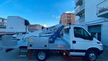 Usata Iveco Daily 128 CV (94 kW) 2001