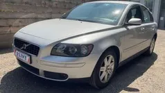 Argento Usata 2005 Volvo S40 Momentum Tre volumi | 5250 € (Buon prezzo)