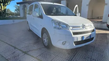 Usata Citroën Berlingo 111 CV (81 kW) 2010 Bianco Monovolume
