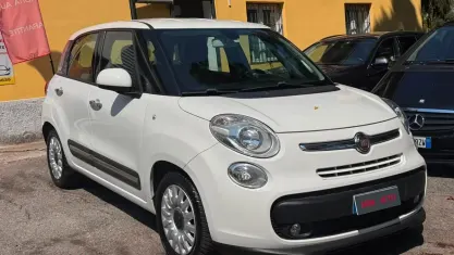 Usata Fiat 500L Lounge 95 CV (69 kW) 2015 Bianco Monovolume