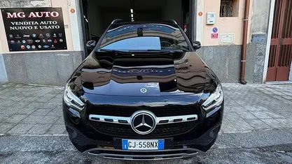 Usata Mercedes GLA180 115 CV (84 kW) 2022 Nero SUV