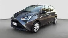 Grigio scuro Usata 2021 Toyota Aygo Business Edition Due volumi | 11.500 € (Buon prezzo)