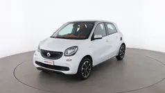 Bianco Usata 2015 Smart ForFour Basis Tre volumi | 8599 € (Buon prezzo)