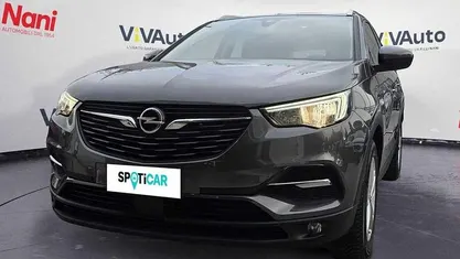 Usata Opel Crossland X Ultimate 131 CV (96 kW) 2018 SUV