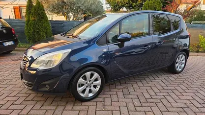 Usata Opel Meriva Cosmo 95 CV (69 kW) 2011 Monovolume