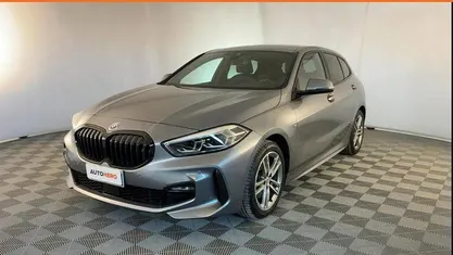 Usata BMW 116 M Sport 116 CV (85 kW) 2022 Grigio Utilitaria