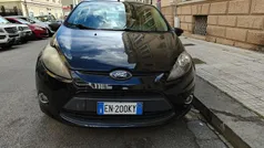 Nero Usata 2012 Ford Fiesta Tre volumi | 3900 € (Ottimo prezzo)