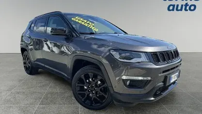 Usata Jeep Compass Night Eagle 120 CV (88 kW) 2018 Grigio SUV