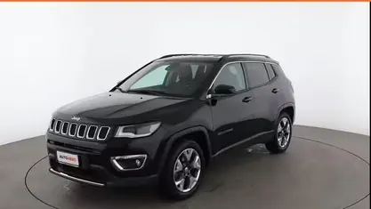 Käytetty Jeep Compass Limited 120 HP (88 kW) 2020 Musta Katumaasturi
