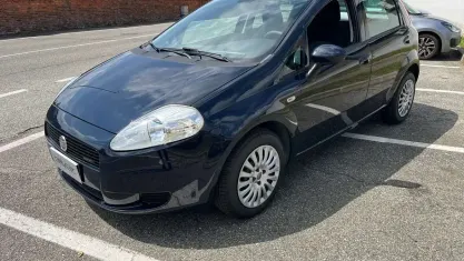 Usata Fiat Punto 75 CV (55 kW) 2011 Blu/azzurro Utilitaria