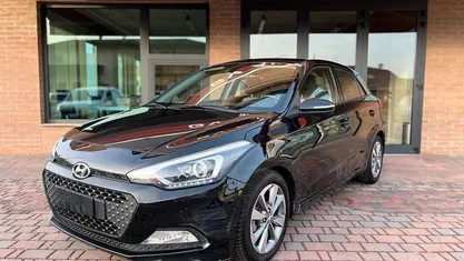 Usata Hyundai i20 84 CV (61 kW) 2016 Berlina