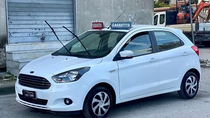 Bianco Usata 2016 Ford Ka Ultimate Tre volumi | 6999 € (Ottimo prezzo)