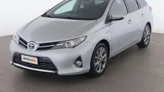 Usata 2014 Toyota Auris Hybrid Lounge Station wagon | 9599 € (Buon prezzo)