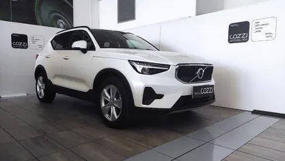 Usata Volvo XC40 163 CV (119 kW) 2023 Bianco SUV