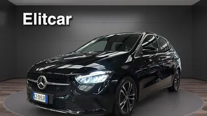 Usata Mercedes B200 Advanced Plus 163 CV (119 kW) 2024 Nero Monovolume