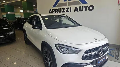 Bianco Usata 2022 Mercedes GLA200 Premium SUV | 35.200 € (Buon prezzo)