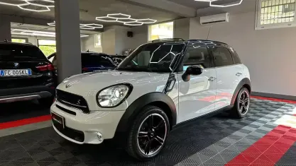 Usata Mini Cooper SD Countryman 143 CV (105 kW) 2016 Bianco SUV