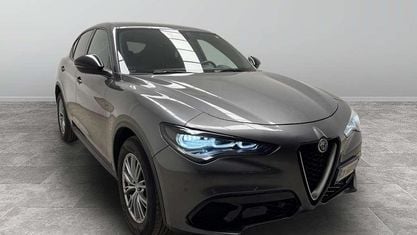 Usata Alfa Romeo Stelvio Super 160 CV (117 kW) 2023 Grigio SUV