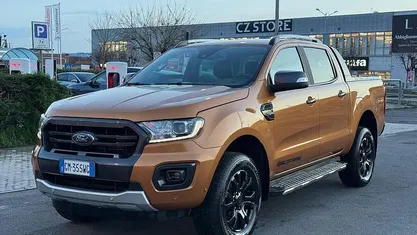 Usata Ford Ranger Wildtrack 213 CV (156 kW) 2023 Arancione Pick-up