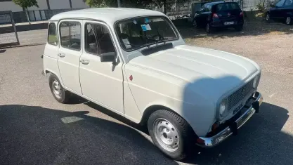 Usata Renault R4 29 CV (21 kW) 1984 Bianco Berlina