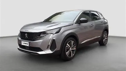 Grigio Usata 2023 Peugeot 3008 Allure SUV | 22.500 € (Buon prezzo)